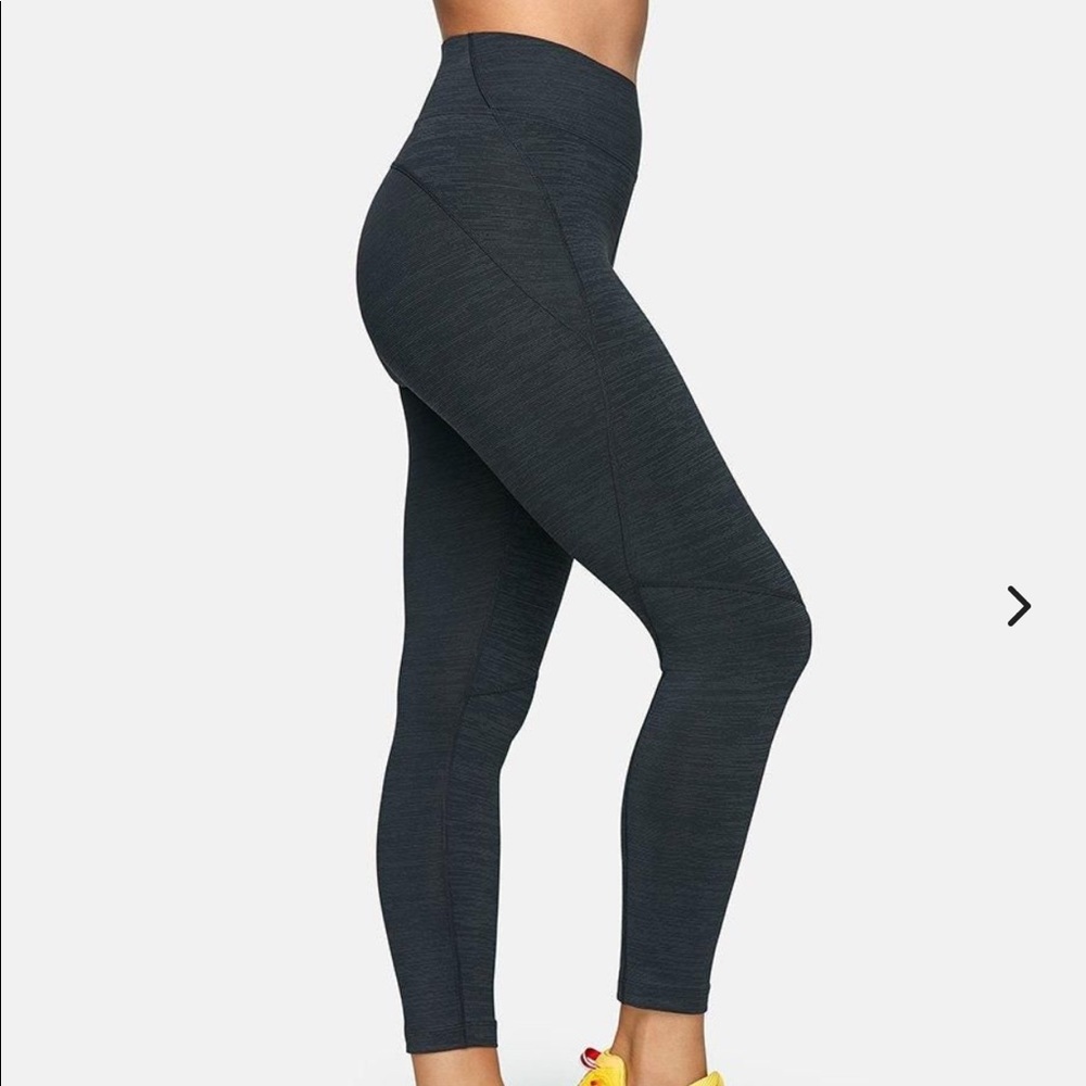 Outdoor Voices 3/4 TechSweat Leggings size S